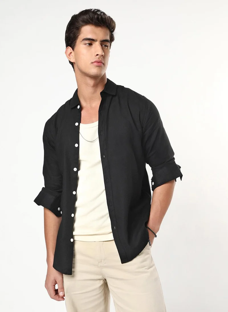 Urbano Fashion Men's Black Linen Blend Full Sleeve Relaxed Fit Casual Solid Shirt